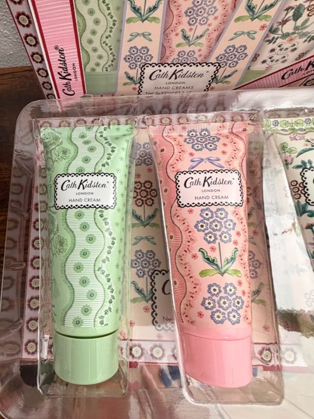 Cath Kidston London Hand Creams Woven Flowers Vegan Friendly Set of 3 3.4 fl oz - Picture 2 of 7